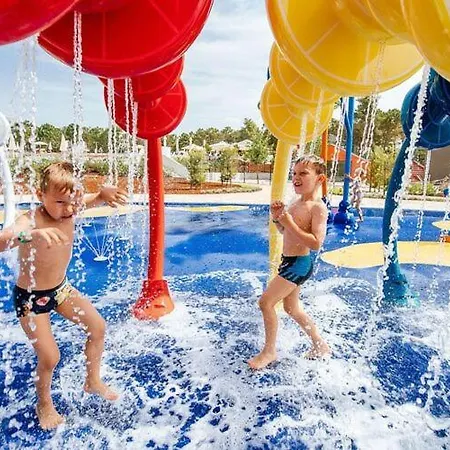 Mobile Homes In Zaton Holiday Resort, With Large Pool Area Exterior photo