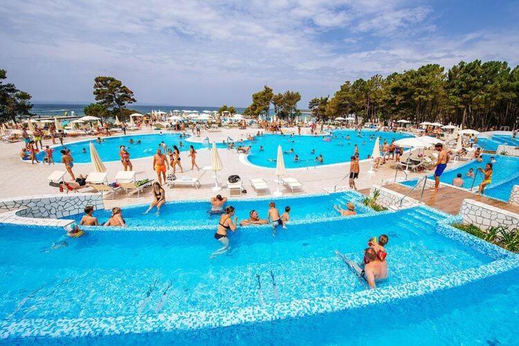 Holiday home Mobile Homes In Zaton Resort, With Large Pool Area Zaton (Zadar)