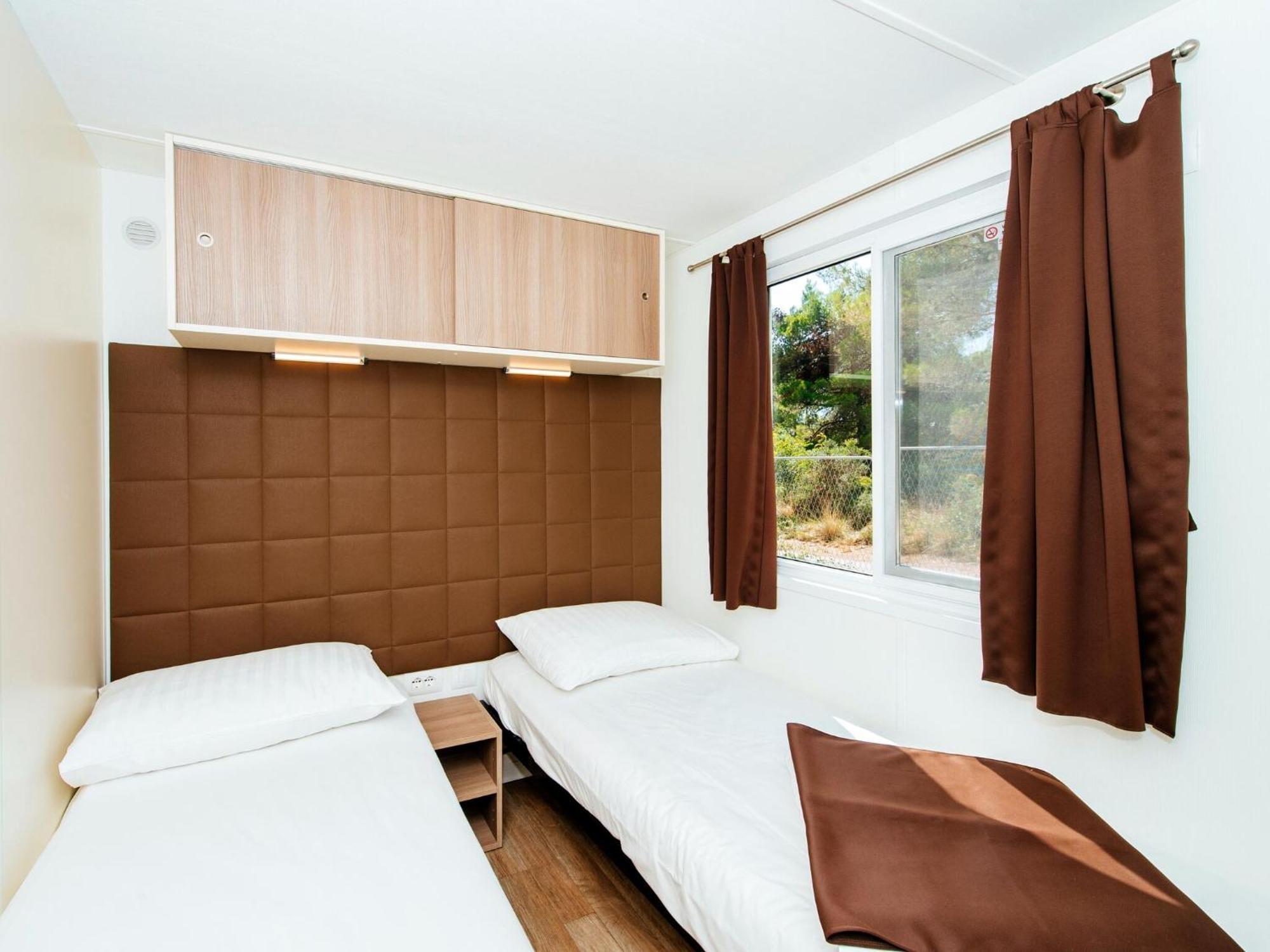 Holiday home Mobile Homes In Zaton Resort, With Large Pool Area *