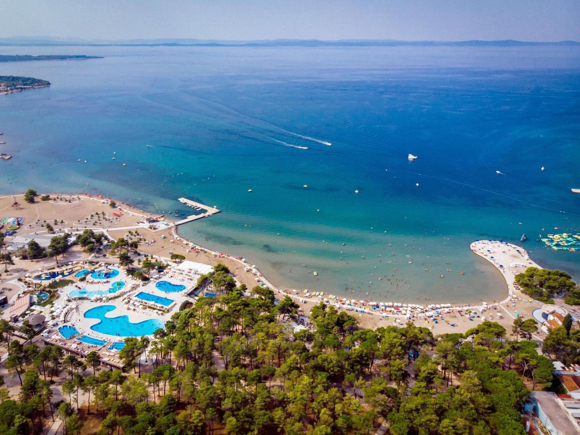 Mobile Homes In Zaton Resort, With Large Pool Area Holiday home Zaton (Zadar)